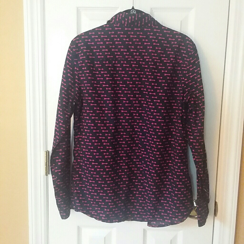 Gap Arrow Print Button Down Shirt - image 2
